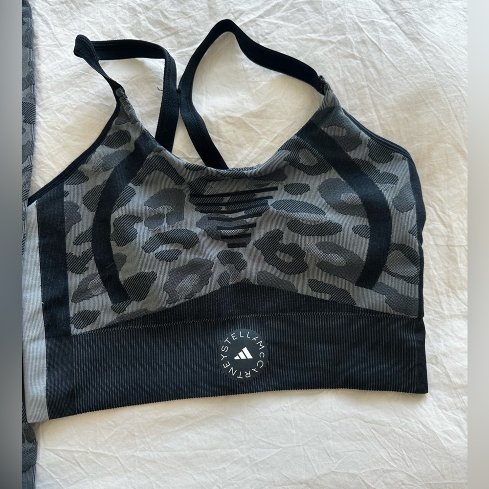 Adidas by Stella McCartney Black and Gray Leggings & Matching Top Set - Picture 2 of 7